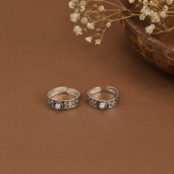 Pearl Charm Silver Toe Rings