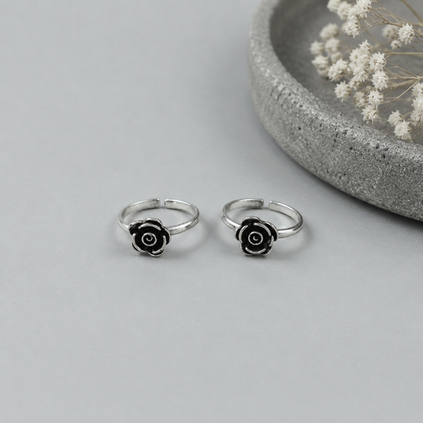 Siya Rose Grace Silver Toe Rings