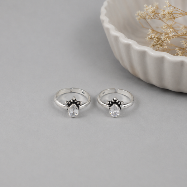Meher Elegant Drop Silver Toe Rings
