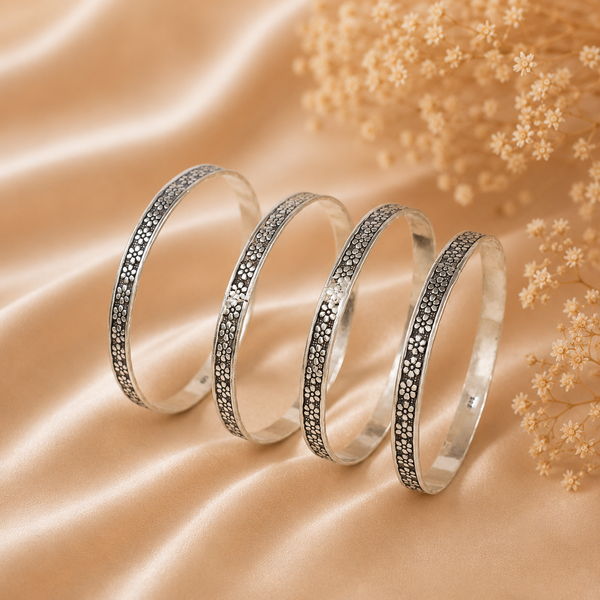 Kavya Daisy Shine Silver Bangles
