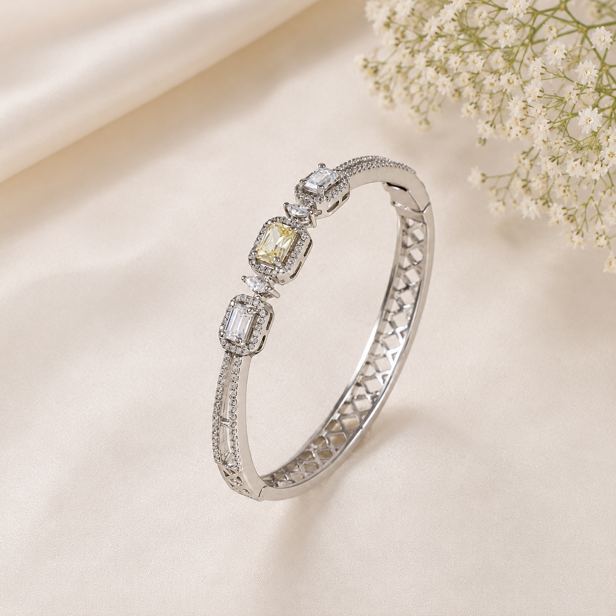 Diya Honey Glow  Silver Bracelet