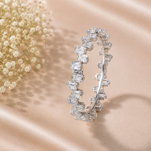 Siya Crystal Glow Silver Bangle