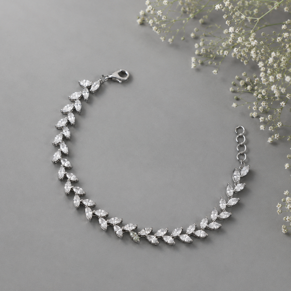 Avika Leaf Grace Silver Bracelet