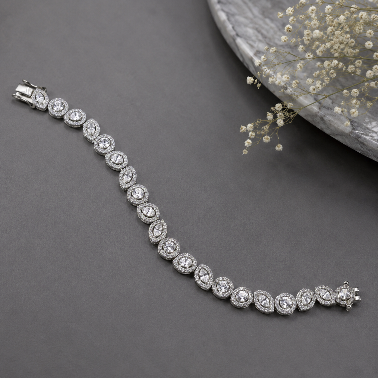 Nyra Oval Elegance Silver Bracelet