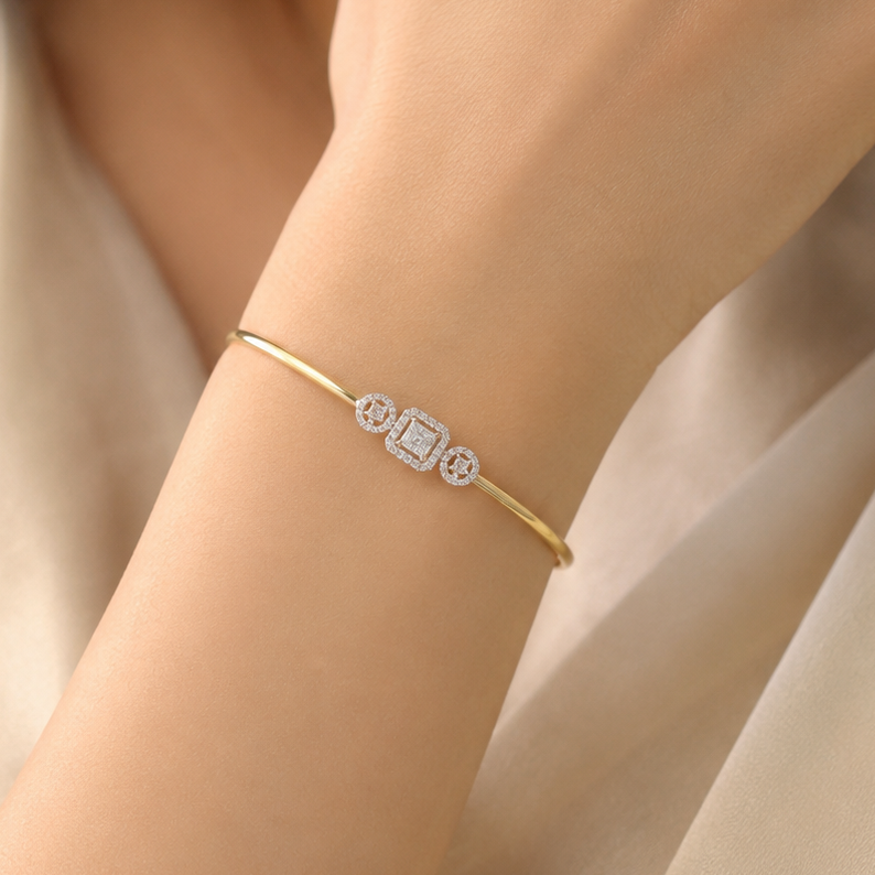 Eshita Harmony Halo Diamond Bracelet