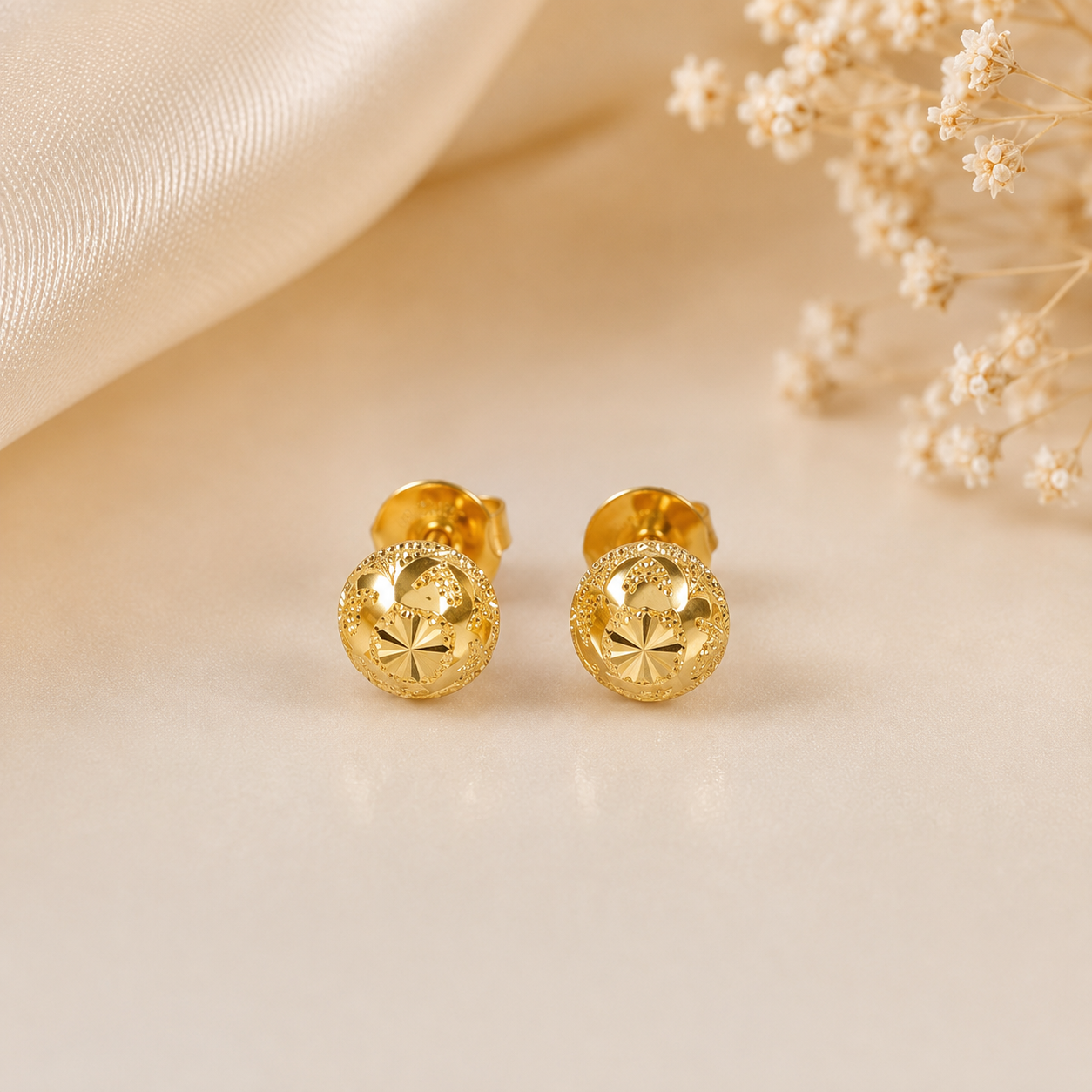Devina Dazzling Halo Gold Earrings