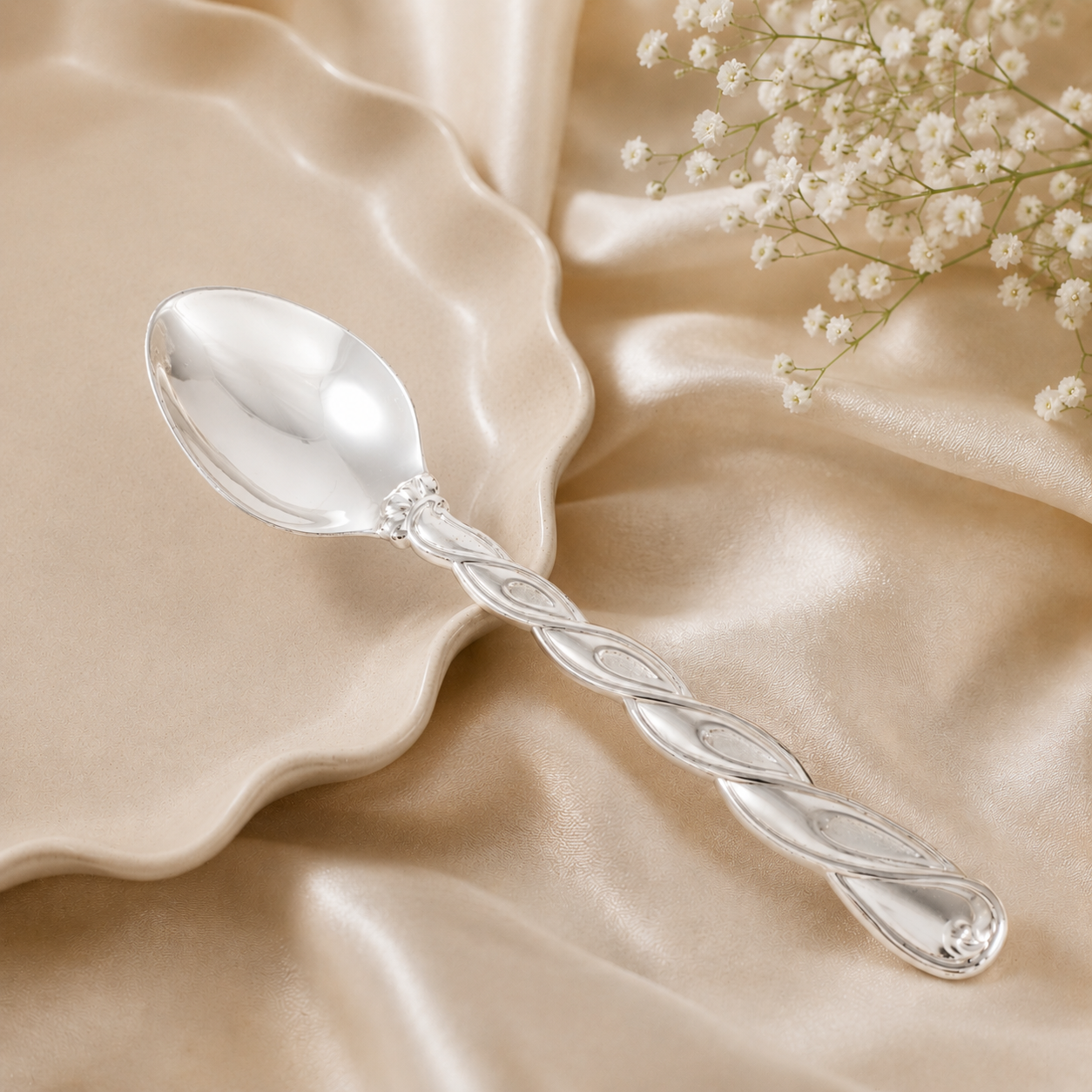 Luxe Silver Spoon