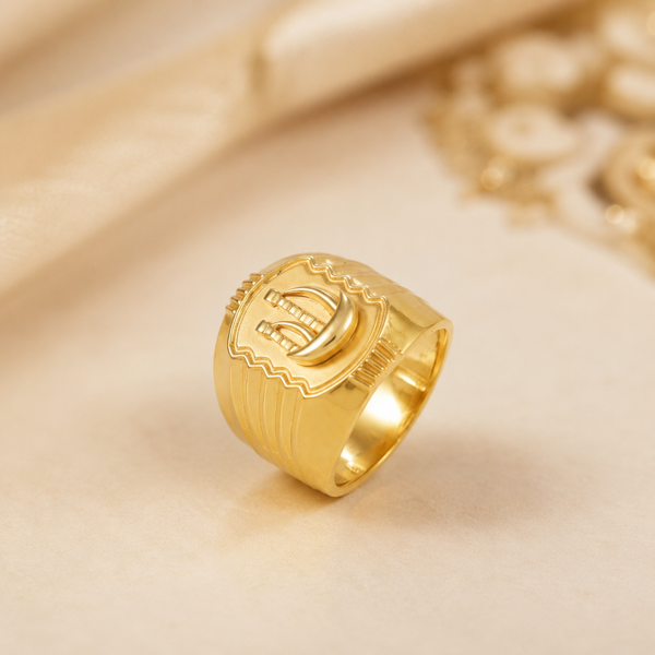 Vihaan Nautical Crest Gold Ring For Him