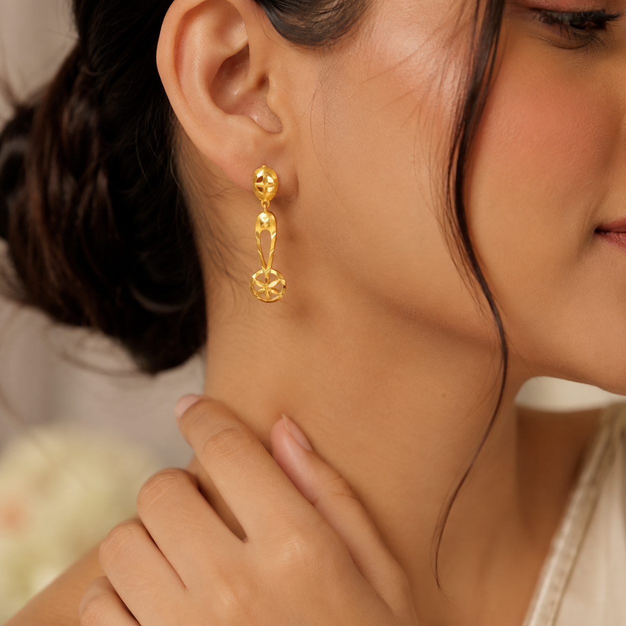 Eternal Blossom Drops Gold Earrings