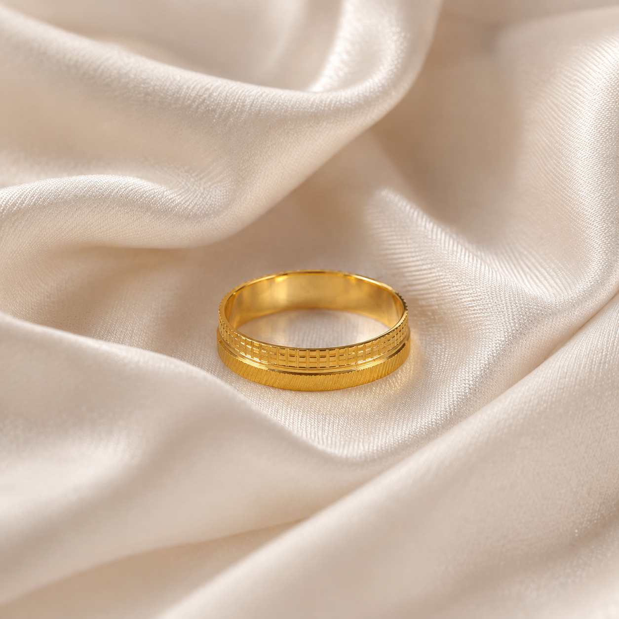 Yuvaan Ribbed Gold Band Ring For Him