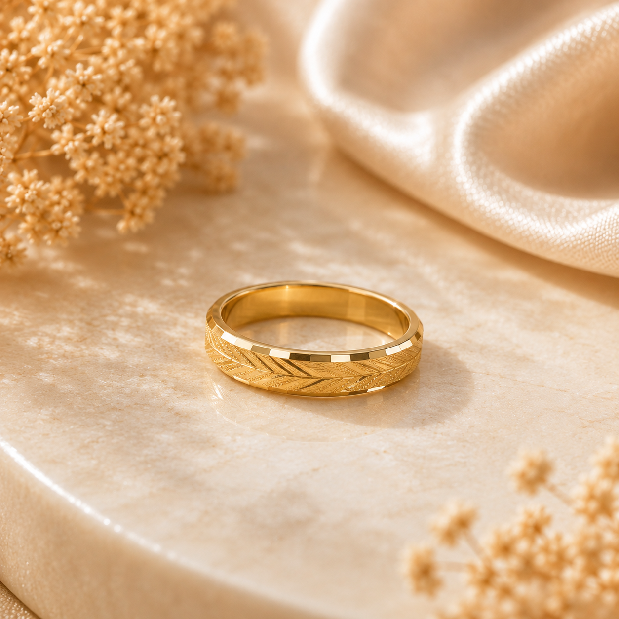 Divya Leaf Gold Band Ring