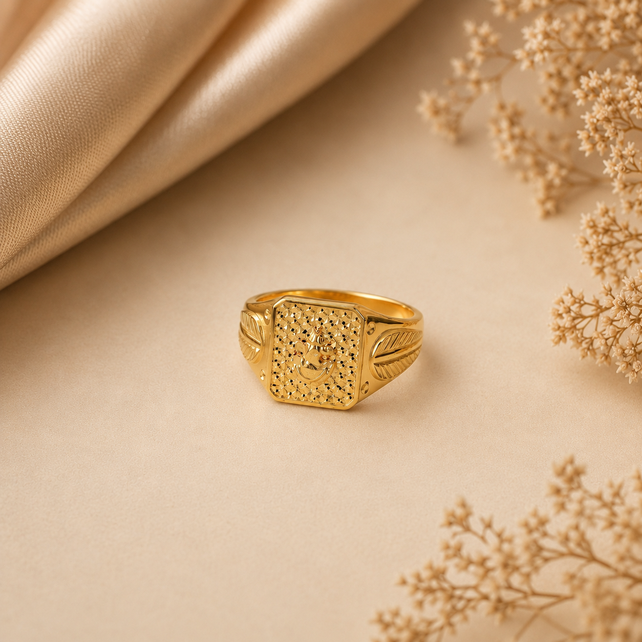 Yuvaan Regal Crest Gold Ring For Him