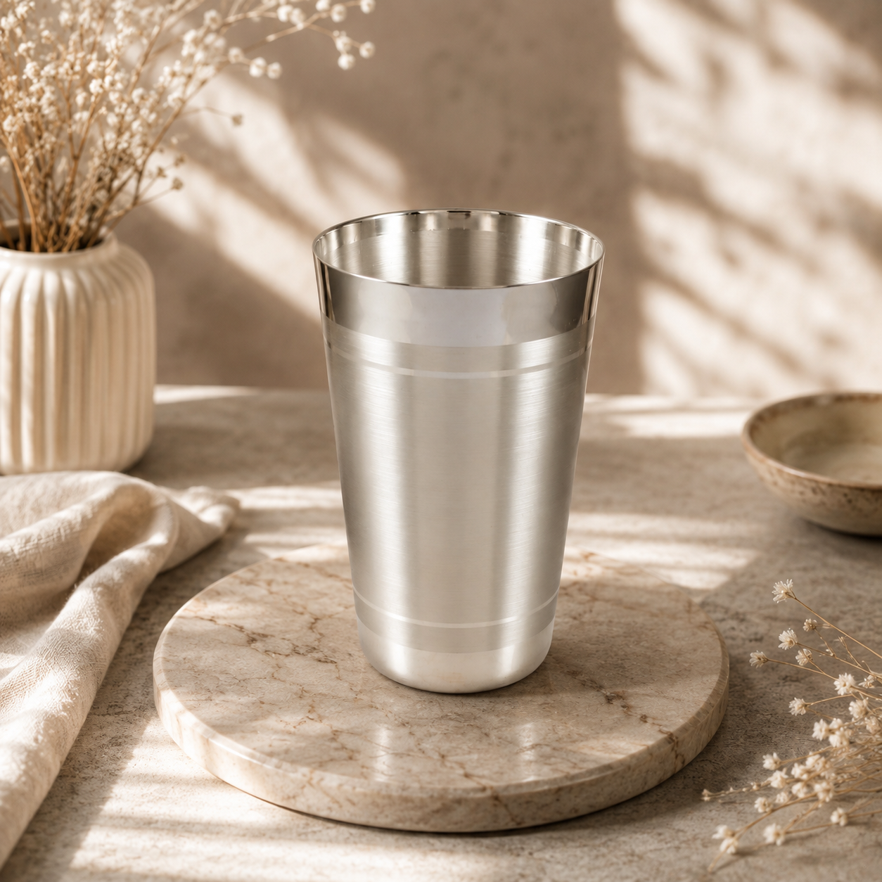 Majestic Glow Silver Glass