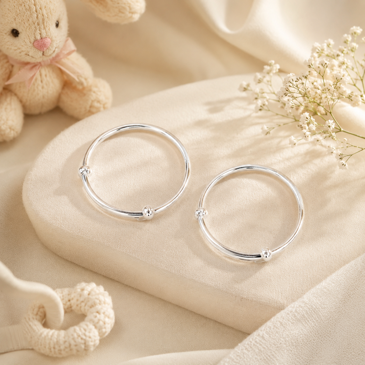 Minimal Charm Silver Baby Bangles