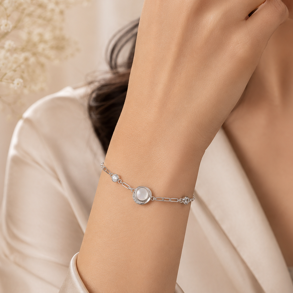 Vanya Pearl Silver Bracelet