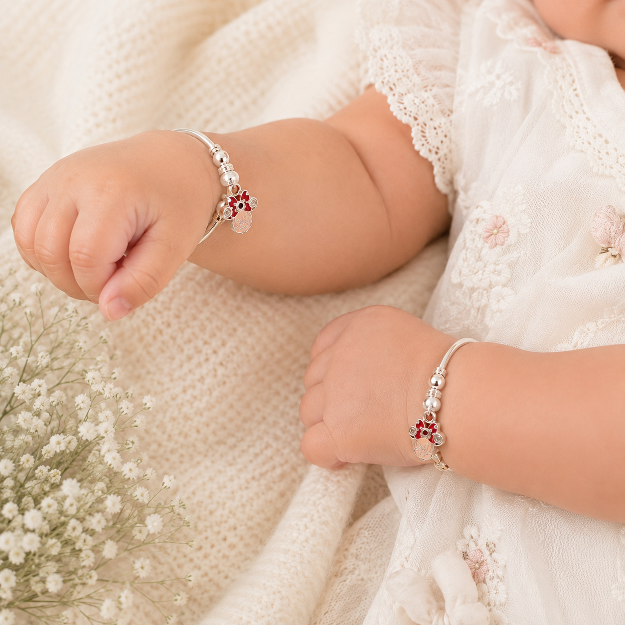 Sweet Bow Silver Baby Bangles