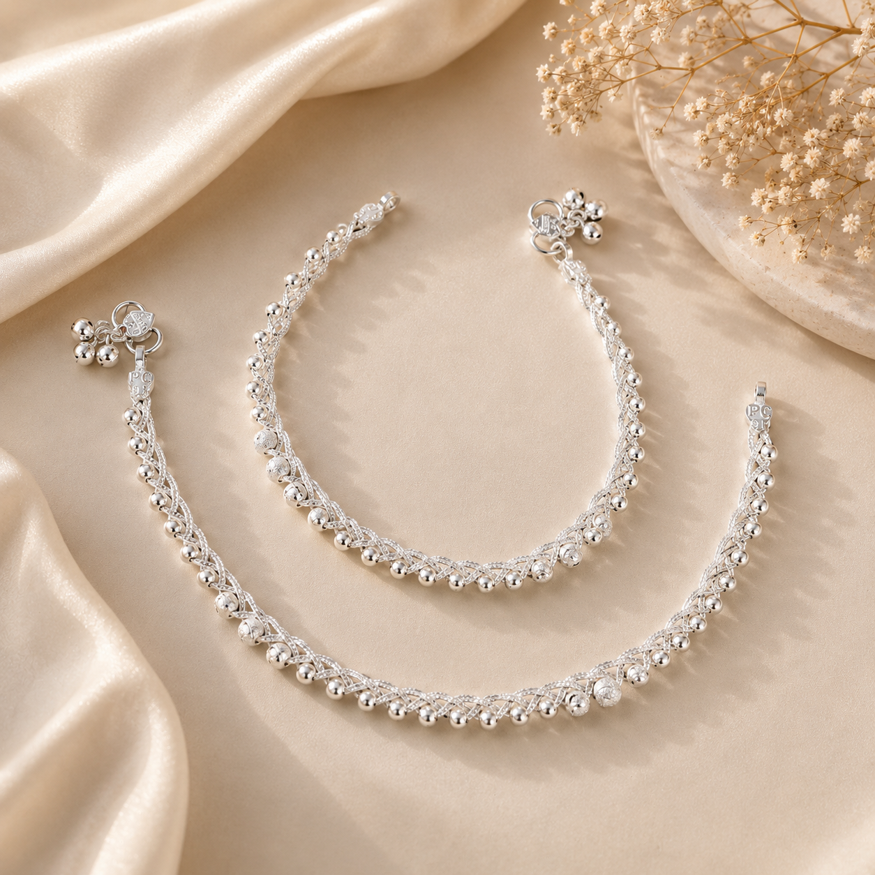 Aavira Bead Silver Anklets