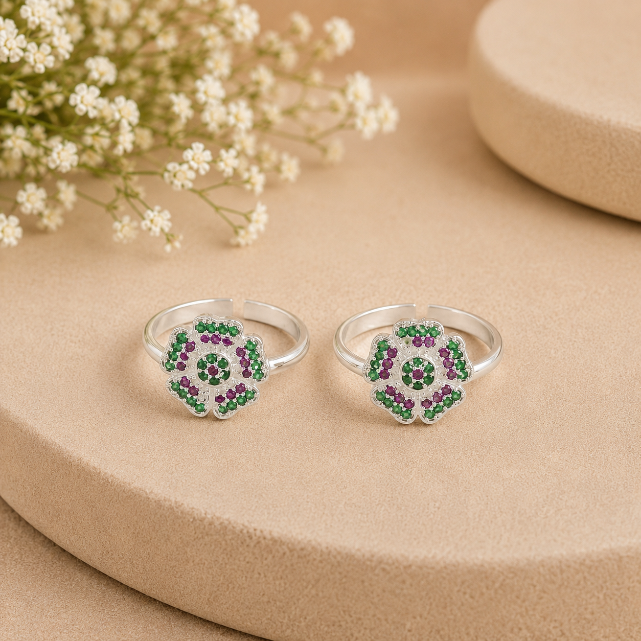 Vanya Shimmering Charm Silver Toe Rings