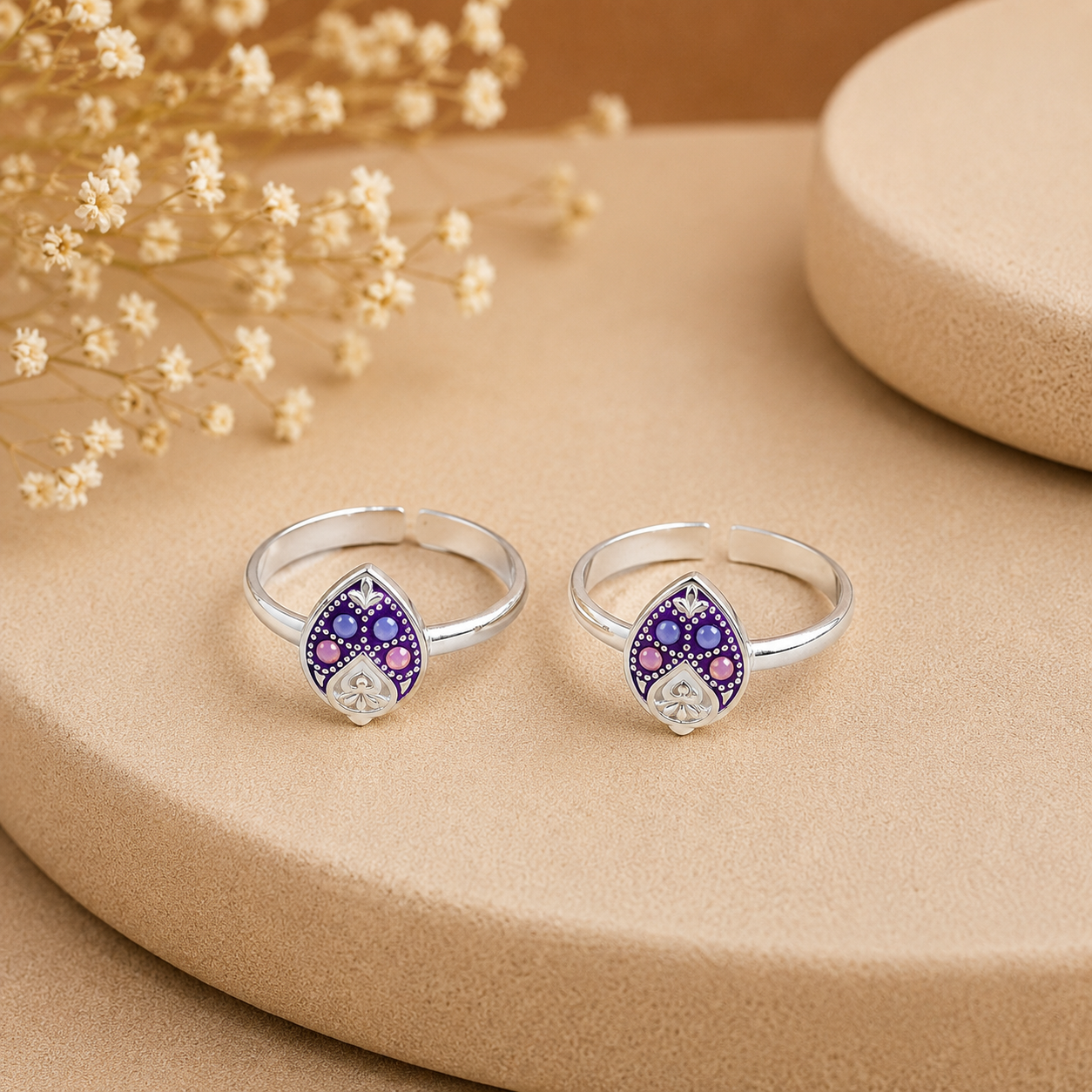 Ruhani  Regal Flower Motif Silver Toe Rings