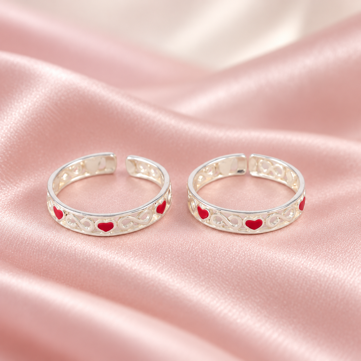 Charvi Heart Silver Toe Rings