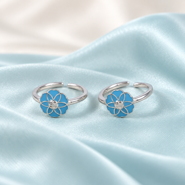 Azure Smiley Blossom Silver Toe Rings