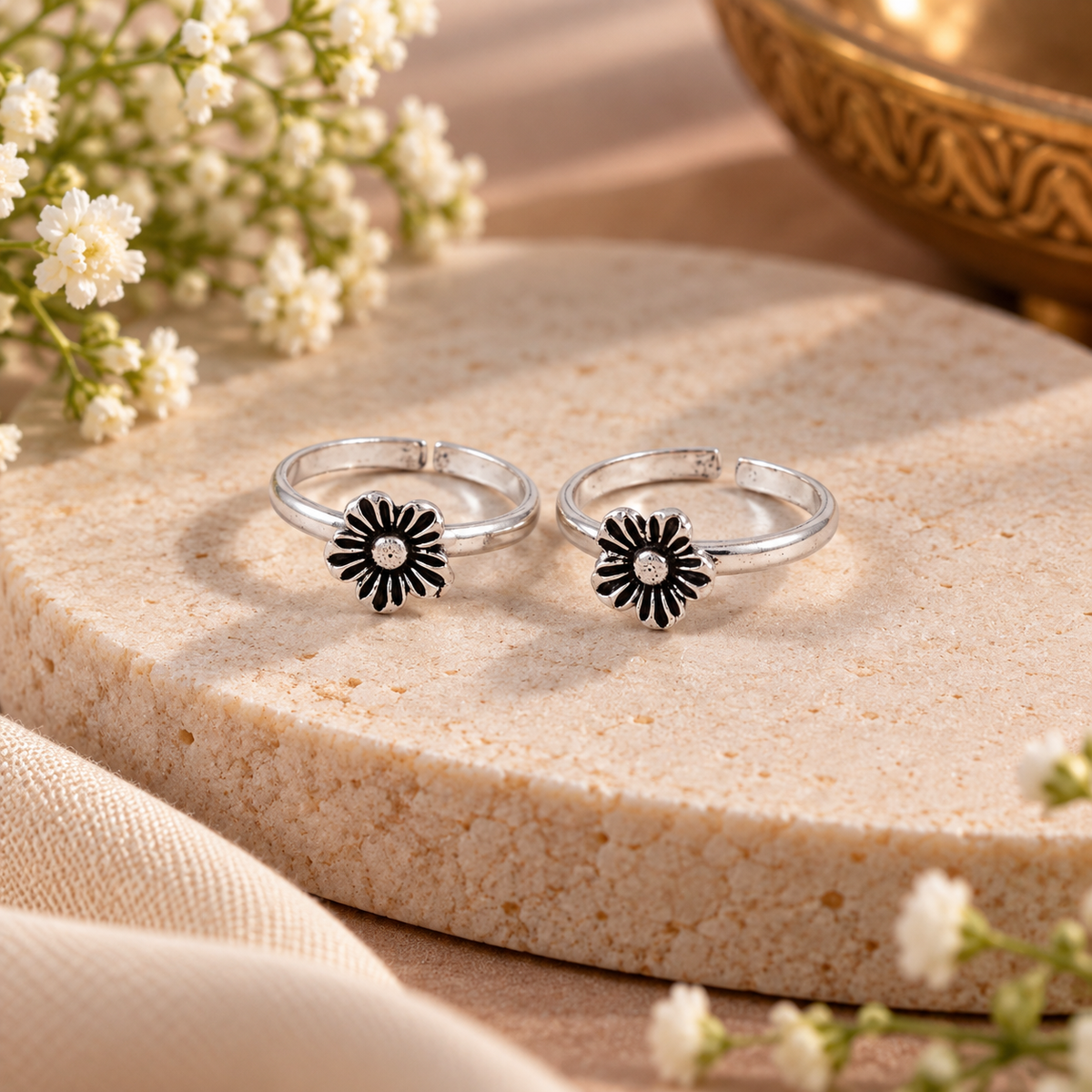 Antique  Sunflower Charm Silver Toe Rings