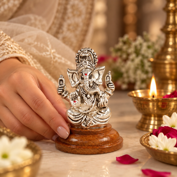 Vakratunda  Ganesha Silver Idol