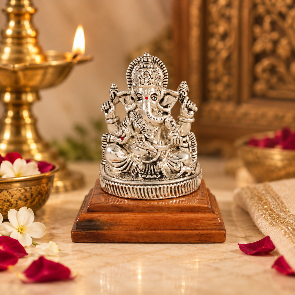 Rajadhiraj Vighneshwar Silver Idol