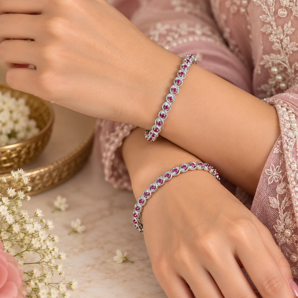 Kiara Crimson Twist Silver Bangles