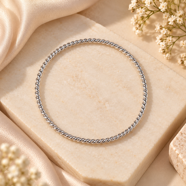 Zoya Classic Twisted Silver Bangle