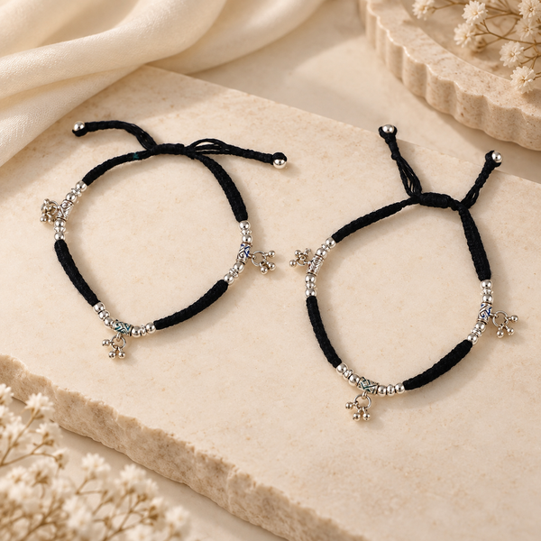 Manvi Noir Melody Silver Anklets