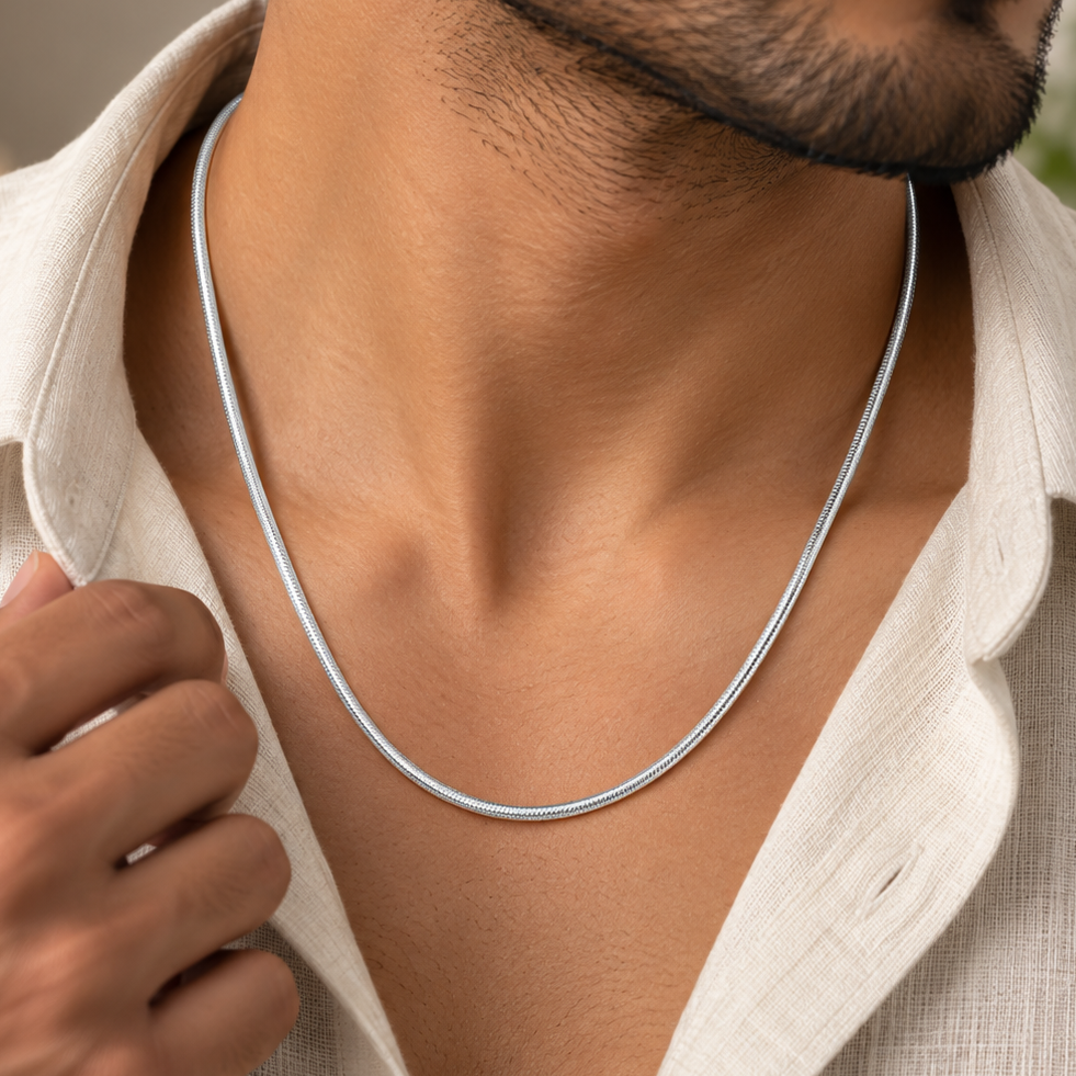 Vedant Smooth Snake Silver Chain For Him