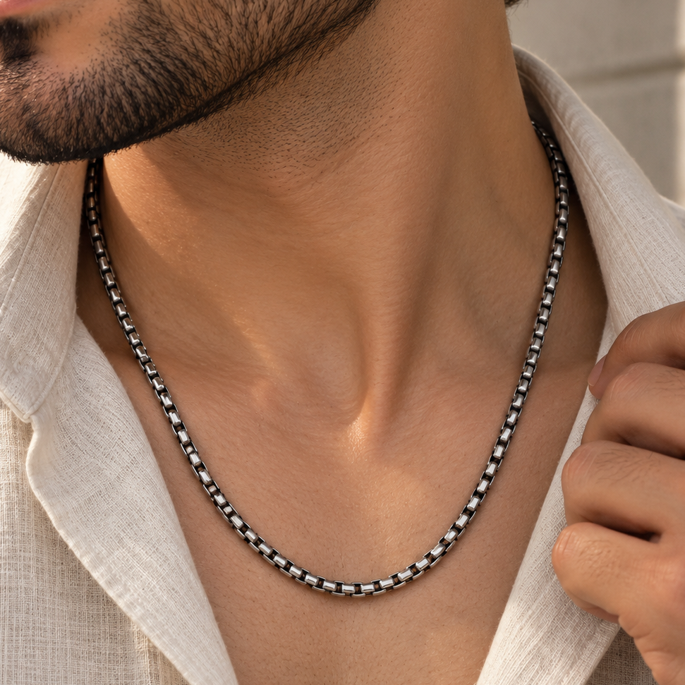 Naksh Onyx Box Silver Chain For Him