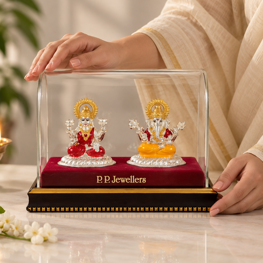 Mangalmurti Dhan Lakshmi Silver Idol