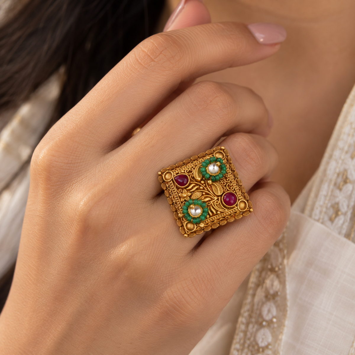 Vihani Traditional Temple Gold Ring