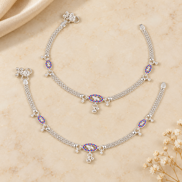 Dual-Tone Oval Charm Silver Anklets