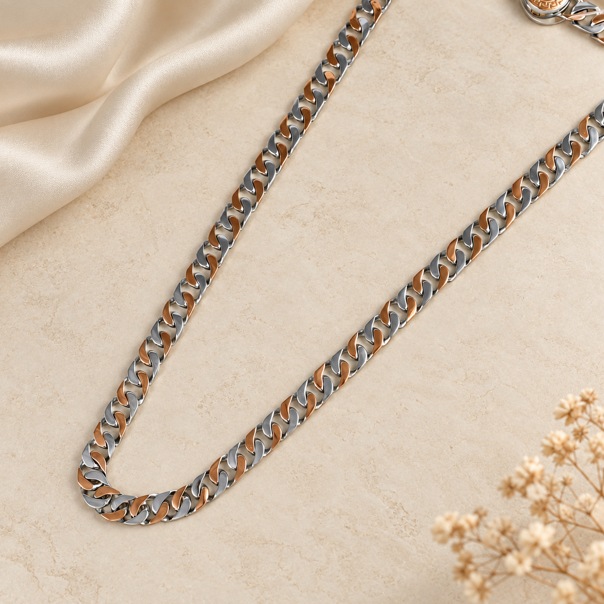 Harsh Sleek Arrow Link Silver Chain For Him