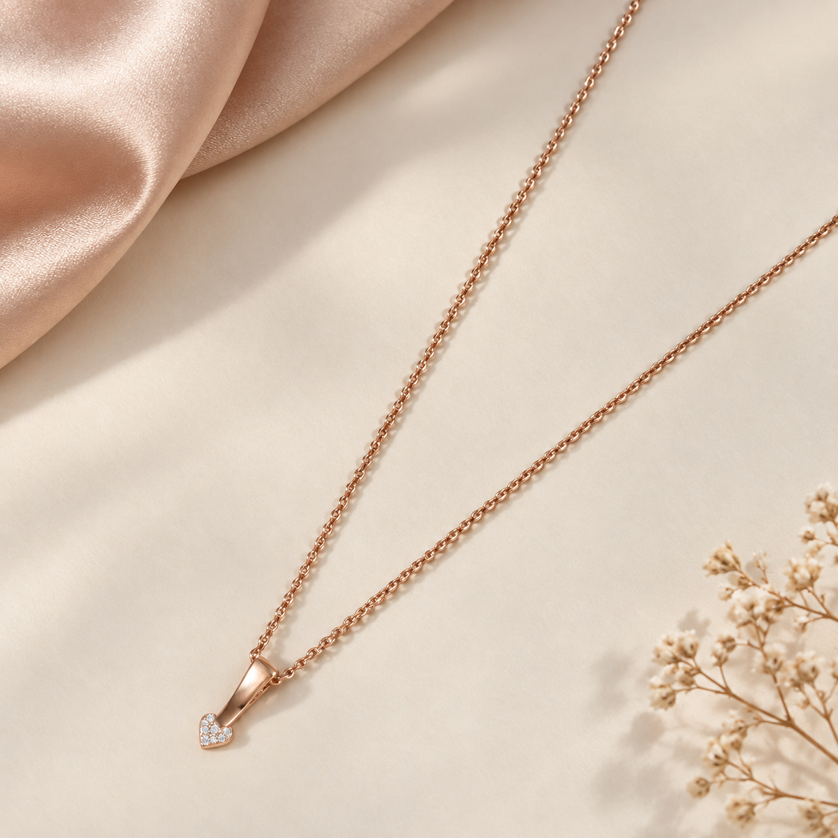Aashi Rose Heart Silver Chain