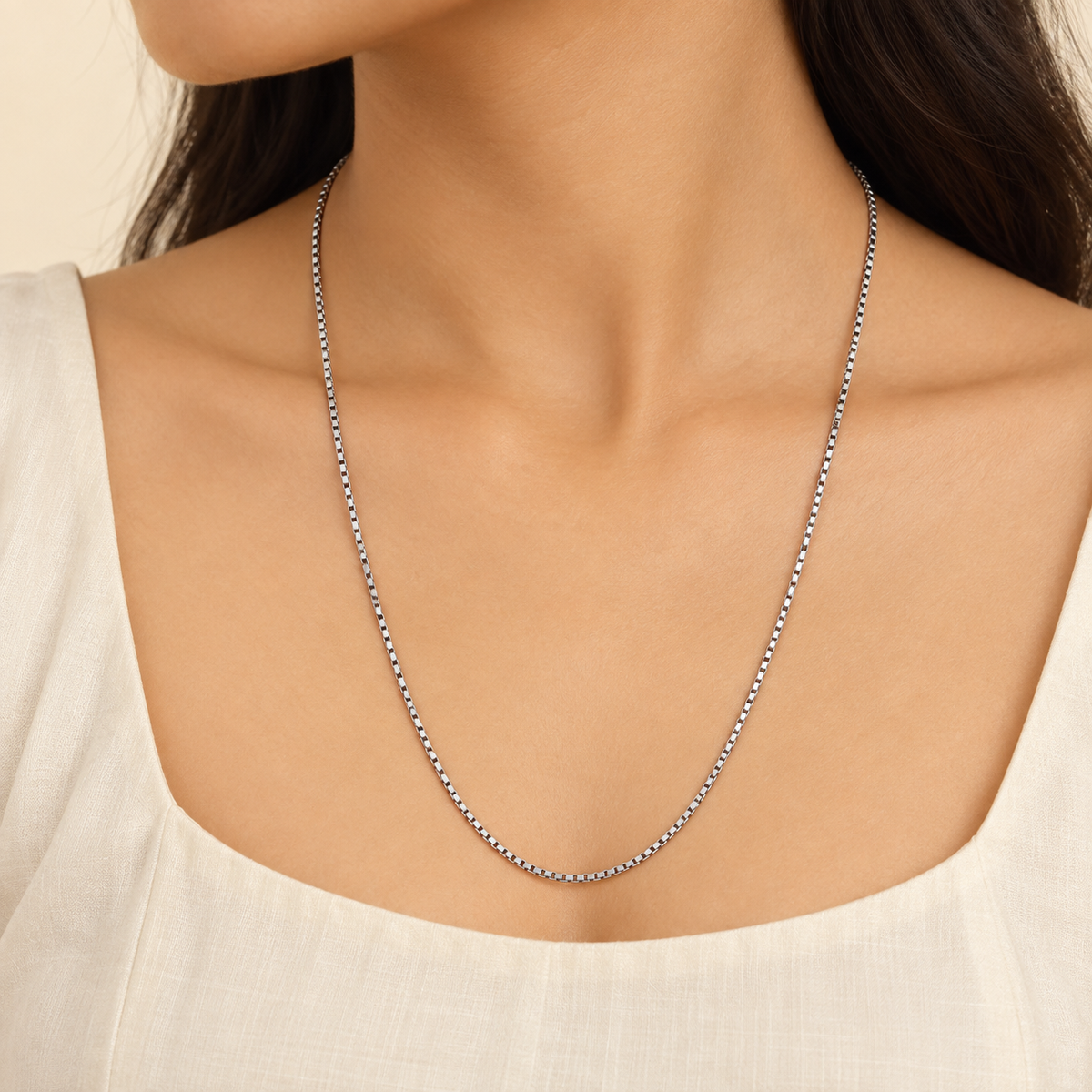 Aadhya Sleek Box Silver Chain