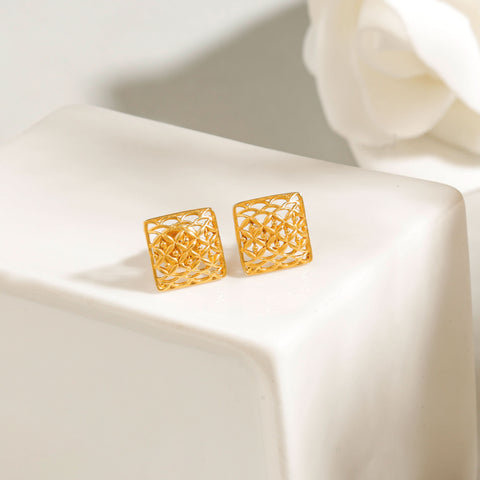 Zaina Square Shaped Filigree Gold Earrings