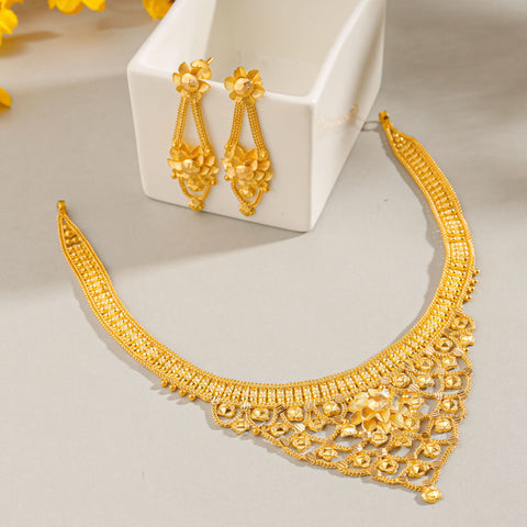 Aradhya Floral Drop Gold Necklace Set
