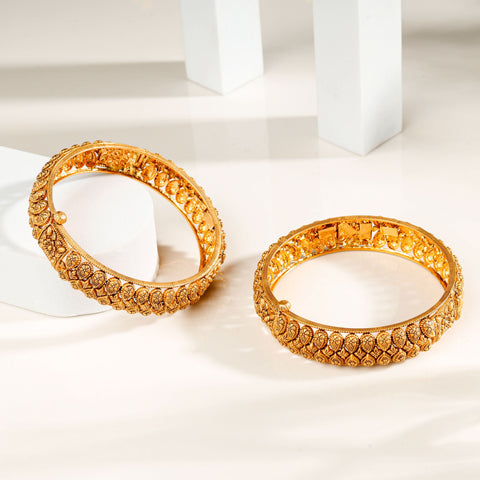 Isha Leaf Motif Gold Bangles