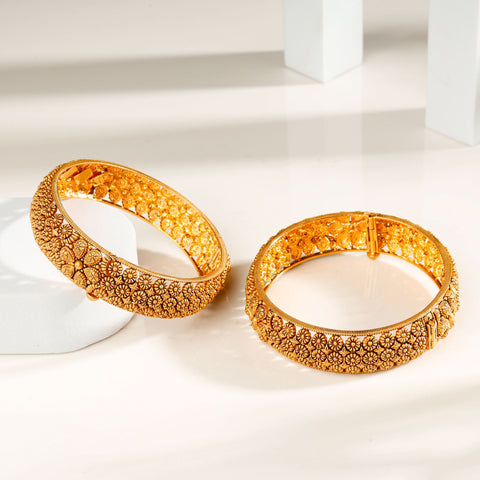 Nishka Divine Bridal Craft Gold Bangles