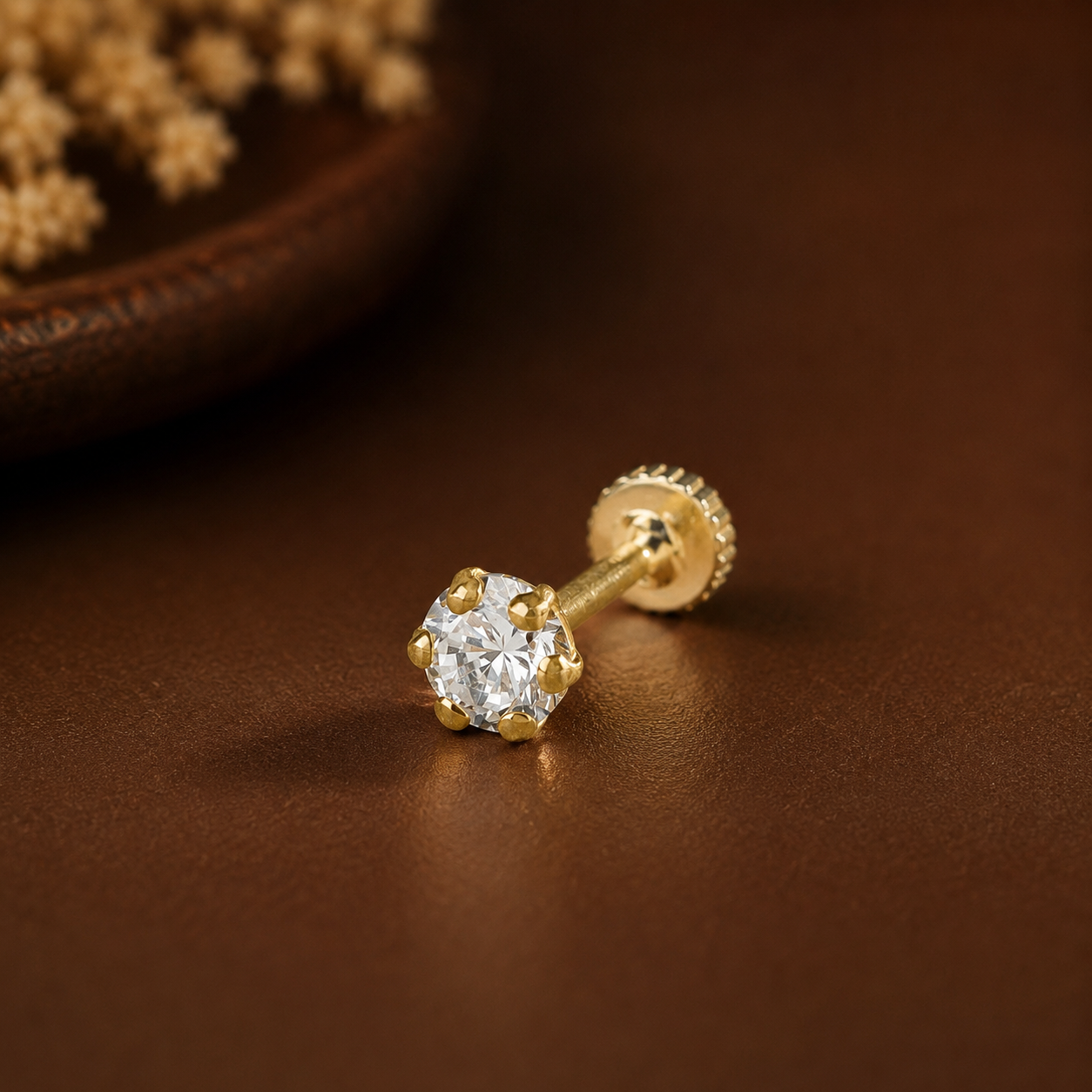 Elvika Shining Floral Gold Nose Pin