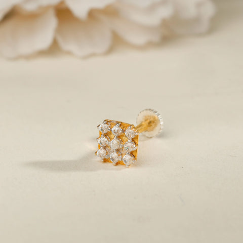 Kiyana Luxe Glow Gold Nose Pin