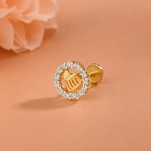 Prisha Shimmering Heart Gold Nose Pin