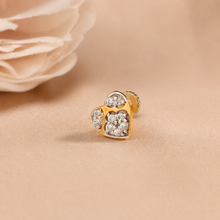 Riddhi Shiny Love Petals Gold Nose Pin