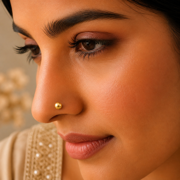 Aarushi Simple & Round Ball Gold Nose Pin