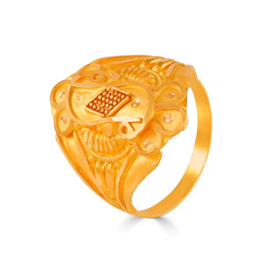 Saarika  Gold Ring