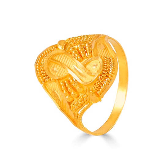 Sanika  Gold Ring